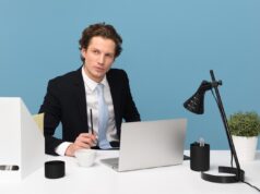 MANAGER A DUBAI: QUANTO GUADAGNA