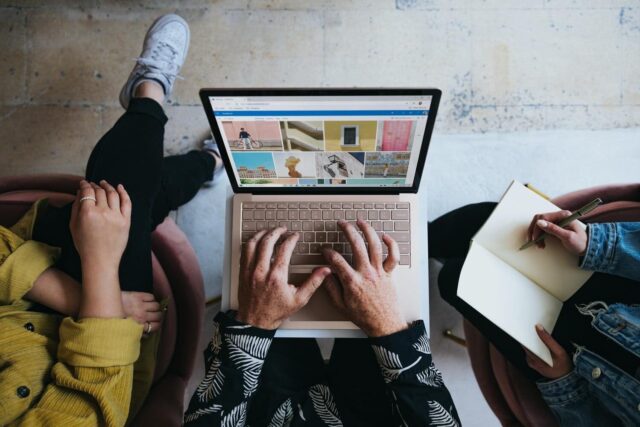 AUMENTARE LE VENDITE CON IL TUO ECOMMERCE-scaled-2