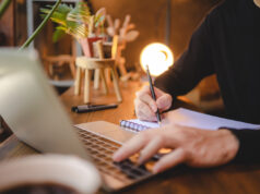 COME GUADAGNARE ONLINE DIVENTANDO SEO SPECIALIST