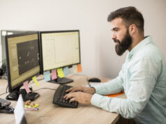 COME GUADAGNARE ONLINE DIVENTANDO DEBUGGER