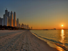 BALNEAZIONE NOTTURNA A DUBAI: 3 NUOVE SPIAGGE Turismo Dubai