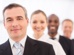 CARATTERISTICHE DELL’IMPRENDITORE DIGITALE: FORNIRE SUPPORTO Supporter Businessman