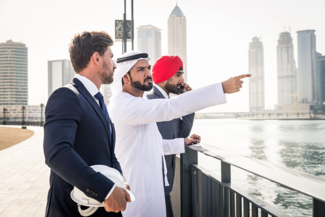 LAVORARE A DUBAI CON STIPENDI MEDI DA 5.000€ LAVORARE A DUBAI