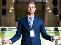 CARATTERISTICHE DELL’IMPRENDITORE DIGITALE: LA SINCERITÀ Businnessman