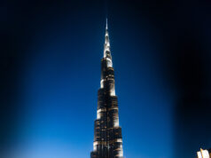 GIOCHI DI LUCE PER IL BURJ KHALIFA Vivere a Dubai