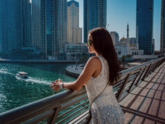 GEORGINA RODRIGUEZ DALLA LAPPONIA A DUBAI VIP.a Dubai