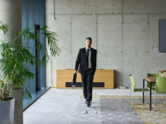 CARATTERISTICHE DELL’IMPRENDITORE DIGITALE: GESTIRE LE ASSENZE BUSINESSMAN
