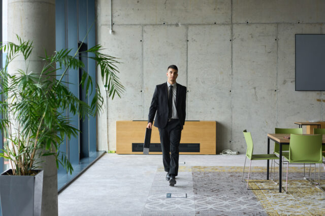 CARATTERISTICHE DELL'IMPRENDITORE DIGITALE: GESTIRE LE ASSENZE BUSINESSMAN