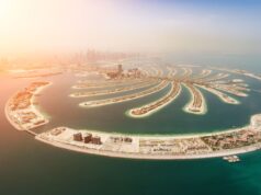 DUBAI E OLTRE: BUSINESS TRA FUTURO E REALTÀ Dubai e oltre: business tra futuro e realtà