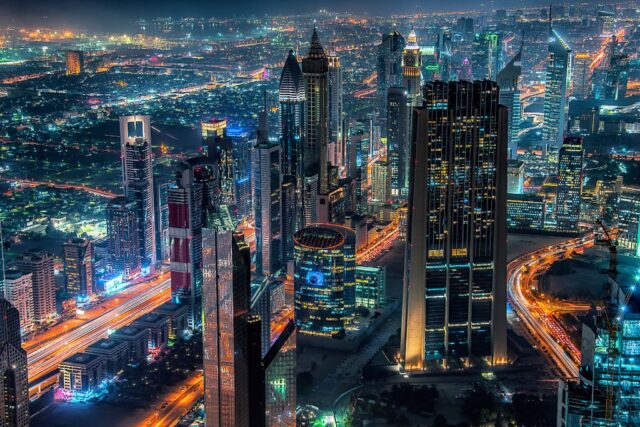 Investire a Dubai: inaugurato l’hotel più alto del mondo