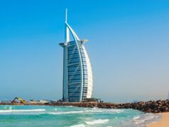BURJ AL ARAB CHIUDE PER RESTYLING: LUSSO IN PAUSA Burj Al Arab chiude per restyling - lusso in pausa