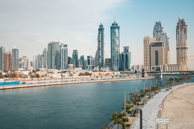 Etihad Rail e lavoro negli EAU - perché investire a Dubai Etihad Rail e lavoro negli EAU - perché investire a Dubai