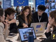 SOCIAL MEDIA: L’EUROPA CERCA UN MODELLO OLTRE L’ECONOMIA DELL’ATTENZIONE